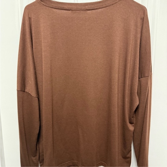 Pretty Garden cozy Brown Long Sleeve shirt. Xl - Picture 9 of 9